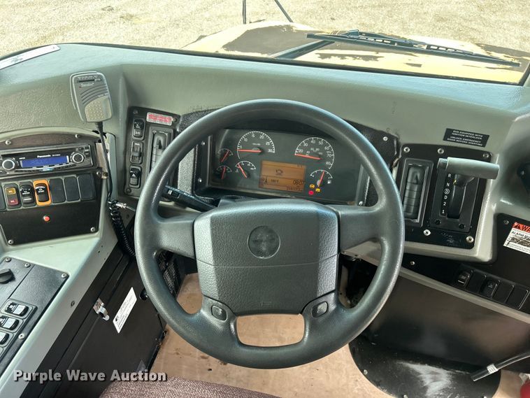 image for item EG0712 2009 Blue Bird Vision school bus