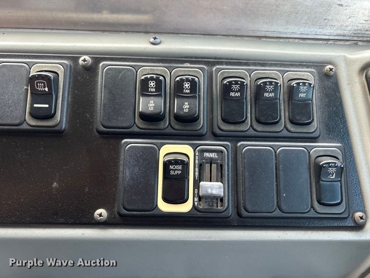 image for item EG0712 2009 Blue Bird Vision school bus