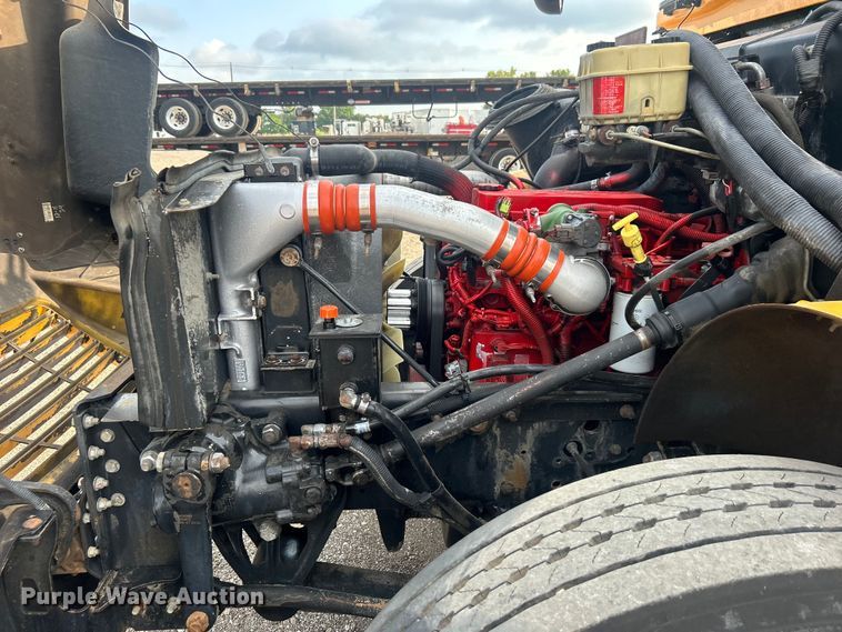 image for item EG0712 2009 Blue Bird Vision school bus