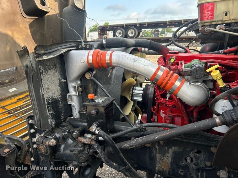 image for item EG0712 2009 Blue Bird Vision school bus