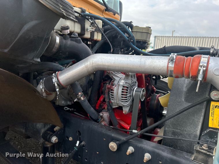 image for item EG0712 2009 Blue Bird Vision school bus