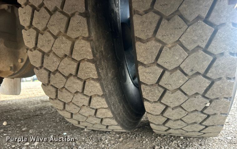 image for item EG0712 2009 Blue Bird Vision school bus