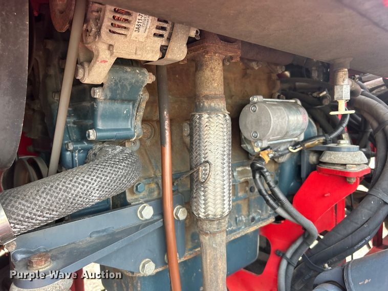 image for item EG0714 2002 Moffett  M5000 forklift