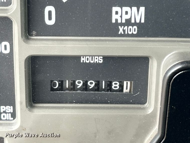 image for item EG0715 2002 International  8100 fuel truck