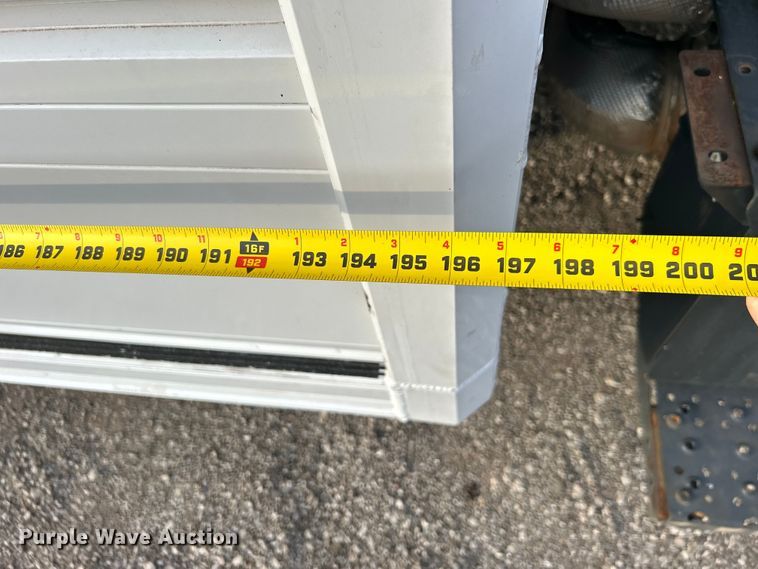 image for item EG0720 2017 Ford F650 Super Duty  delivery truck