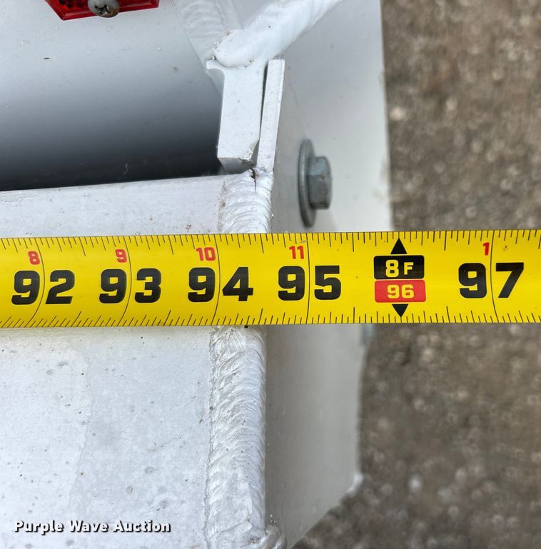 image for item EG0720 2017 Ford F650 Super Duty  delivery truck