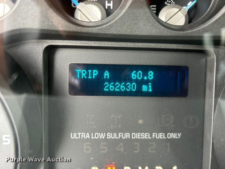 image for item EG0720 2017 Ford F650 Super Duty  delivery truck