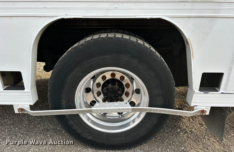 image for item EG0720 2017 Ford F650 Super Duty  delivery truck