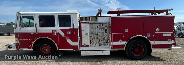 image for item EG0726 1991 Pierce Mfg. pumper fire truck