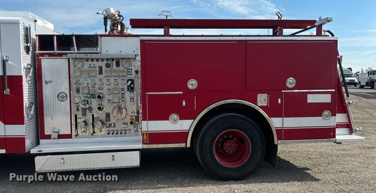 image for item EG0726 1991 Pierce Mfg. pumper fire truck