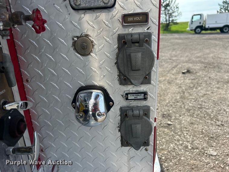 image for item EG0726 1991 Pierce Mfg. pumper fire truck