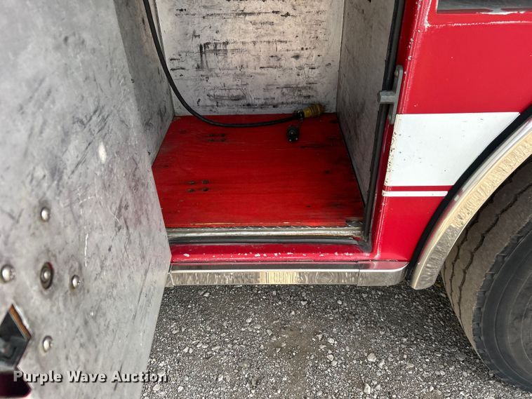 image for item EG0726 1991 Pierce Mfg. pumper fire truck