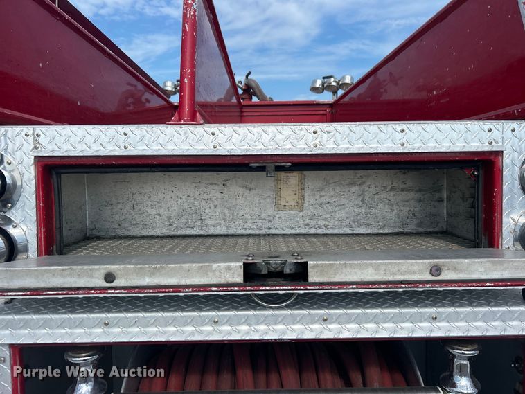 image for item EG0726 1991 Pierce Mfg. pumper fire truck