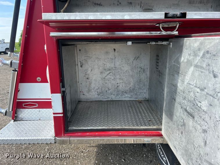 image for item EG0726 1991 Pierce Mfg. pumper fire truck