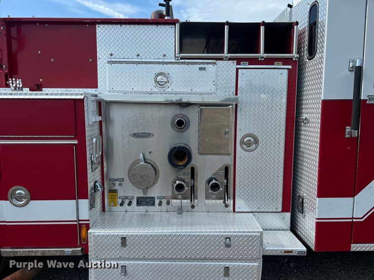 image for item EG0726 1991 Pierce Mfg. pumper fire truck