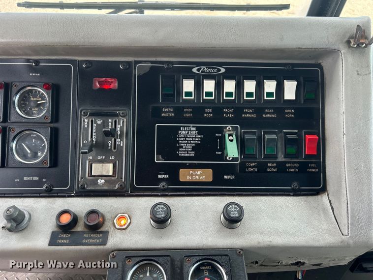 image for item EG0726 1991 Pierce Mfg. pumper fire truck