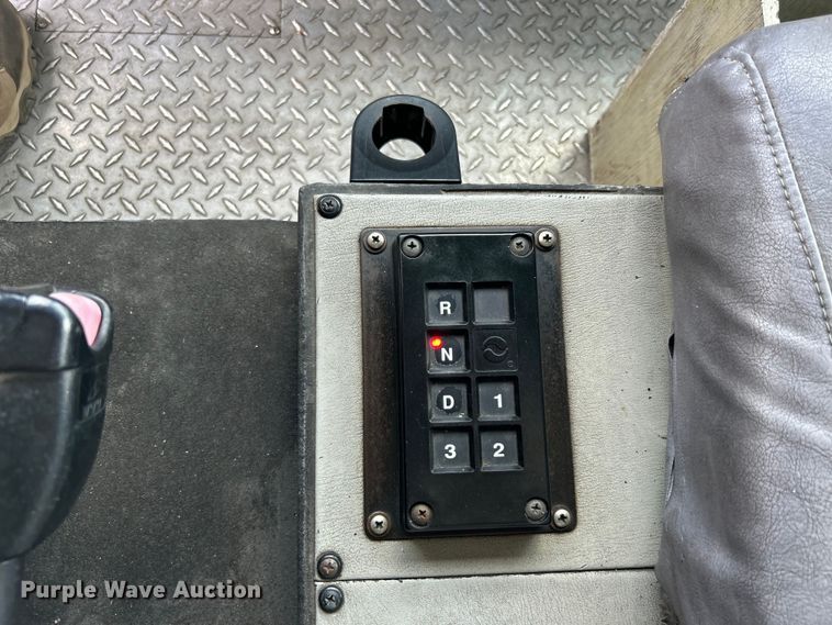 image for item EG0726 1991 Pierce Mfg. pumper fire truck