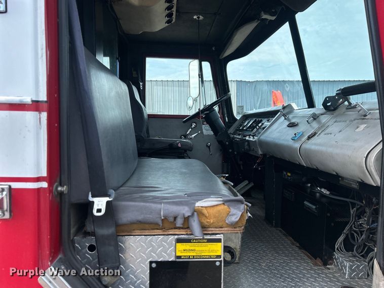 image for item EG0726 1991 Pierce Mfg. pumper fire truck