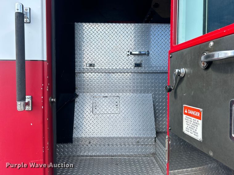 image for item EG0726 1991 Pierce Mfg. pumper fire truck