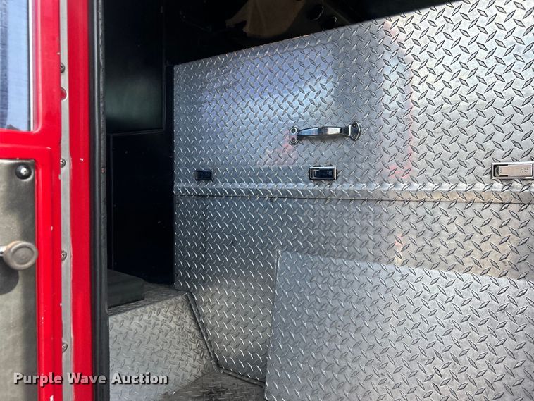 image for item EG0726 1991 Pierce Mfg. pumper fire truck