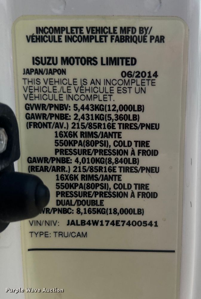 image for item EG0729 2014 Isuzu NPR sprayer truck 