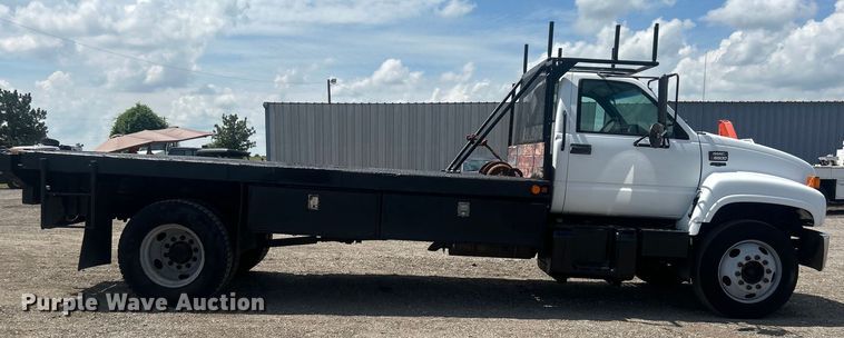 image for item EG0730 1997 GMC C6500 winch truck