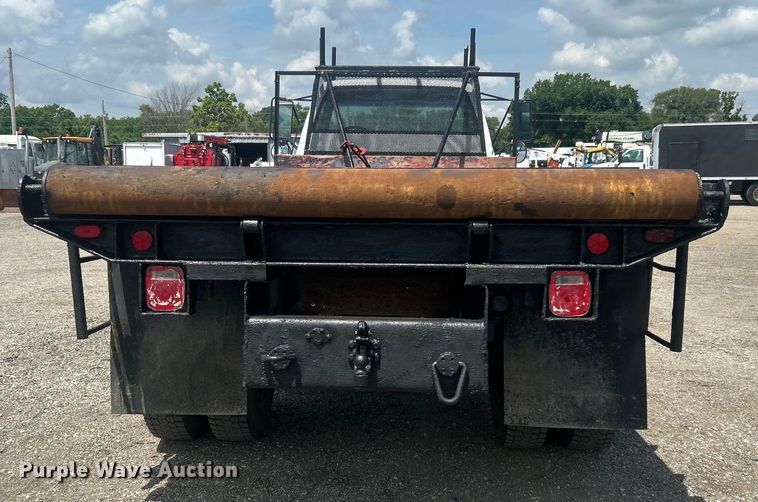 image for item EG0730 1997 GMC C6500 winch truck