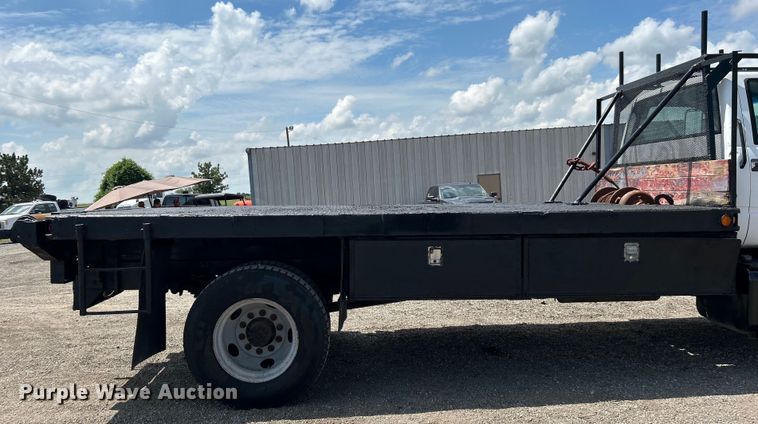 image for item EG0730 1997 GMC C6500 winch truck