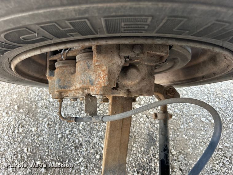 image for item EG0730 1997 GMC C6500 winch truck