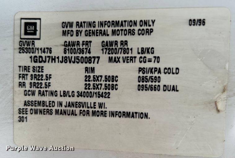 image for item EG0730 1997 GMC C6500 winch truck