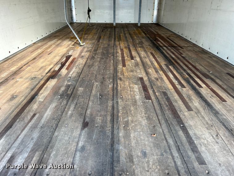 image for item EG0733 2017 Ford F550 Super Duty box truck