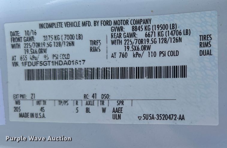 image for item EG0733 2017 Ford F550 Super Duty box truck