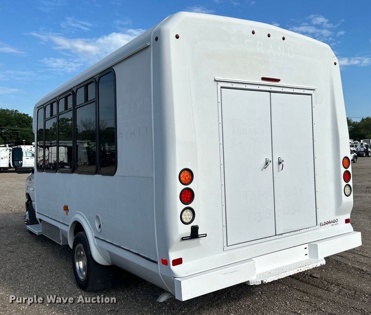 image for item EG0734 2018 Ford  E450 Super Duty  shuttle bus