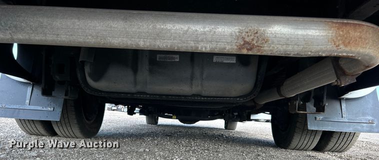 image for item EG0734 2018 Ford  E450 Super Duty  shuttle bus