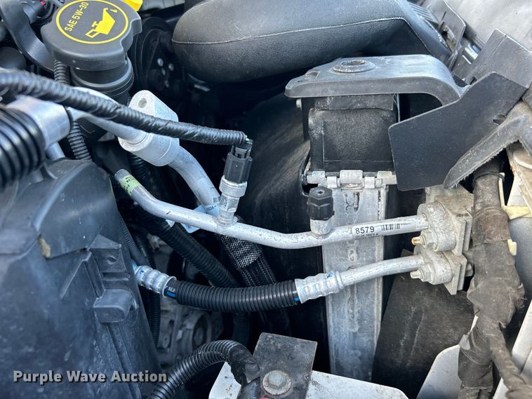 image for item EG0734 2018 Ford  E450 Super Duty  shuttle bus