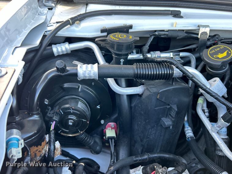 image for item EG0734 2018 Ford  E450 Super Duty  shuttle bus