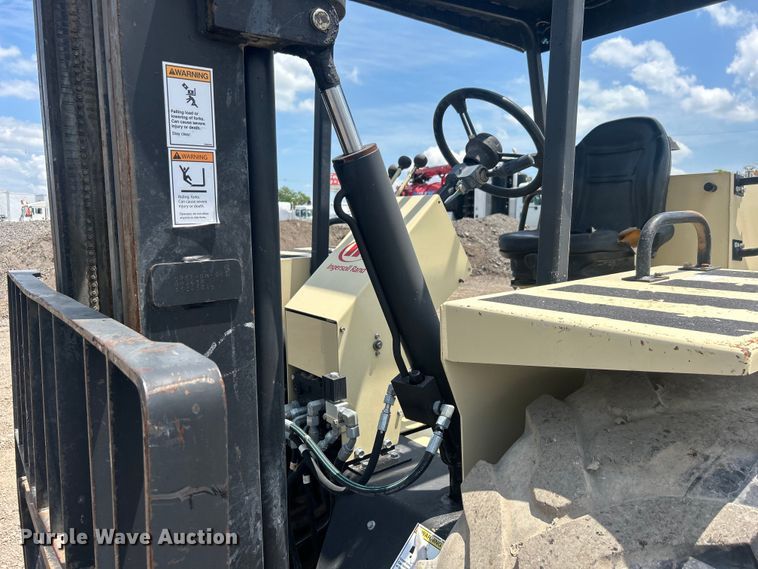 image for item EG0740 Ingersoll Rand RT-706J forklift