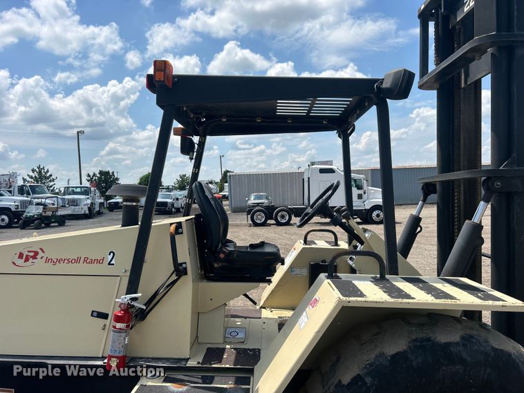 image for item EG0740 Ingersoll Rand RT-706J forklift