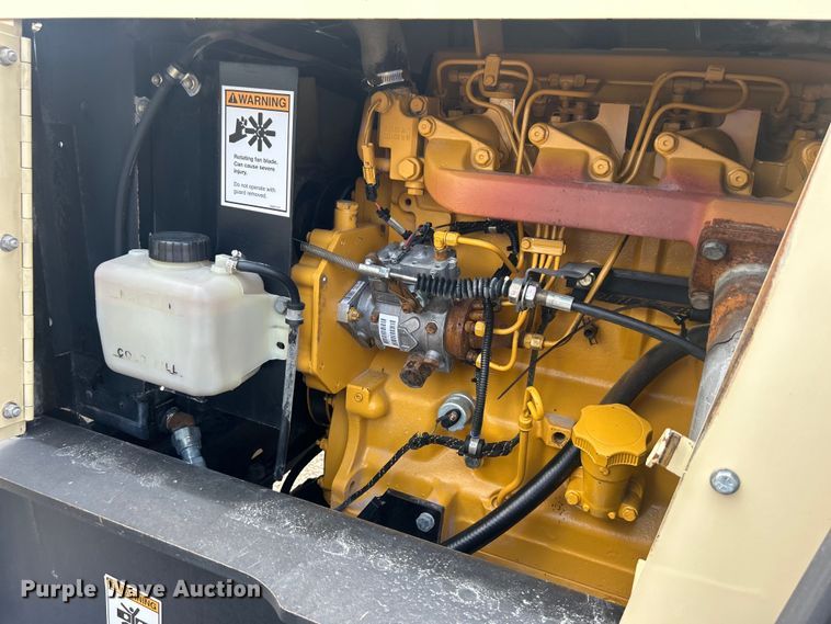 image for item EG0740 Ingersoll Rand RT-706J forklift