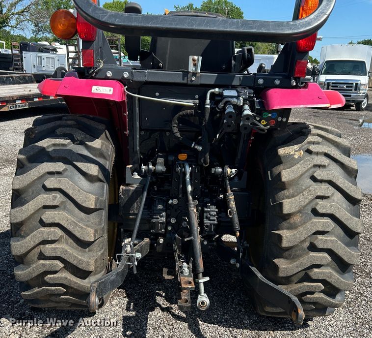 image for item EG0744 2018 Yanmar YT235 MFWD tractor
