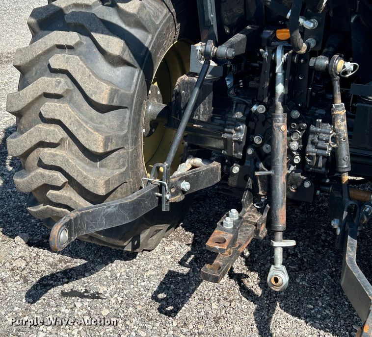image for item EG0744 2018 Yanmar YT235 MFWD tractor