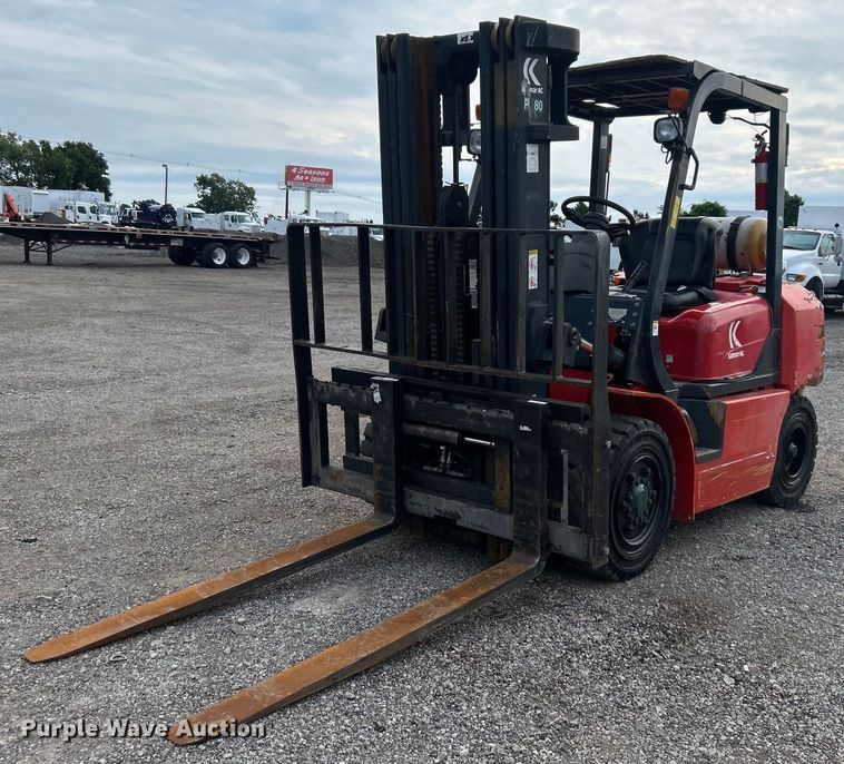 image for item EG0755 2004 Kalmar-AC, Inc. P80CX PS forklift
