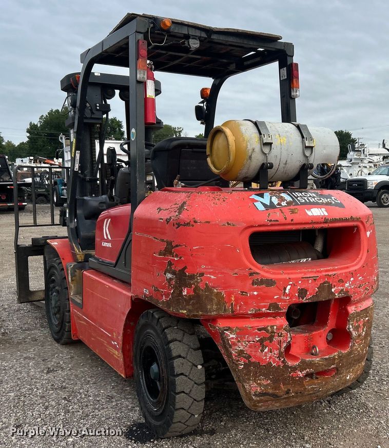 image for item EG0755 2004 Kalmar-AC, Inc. P80CX PS forklift