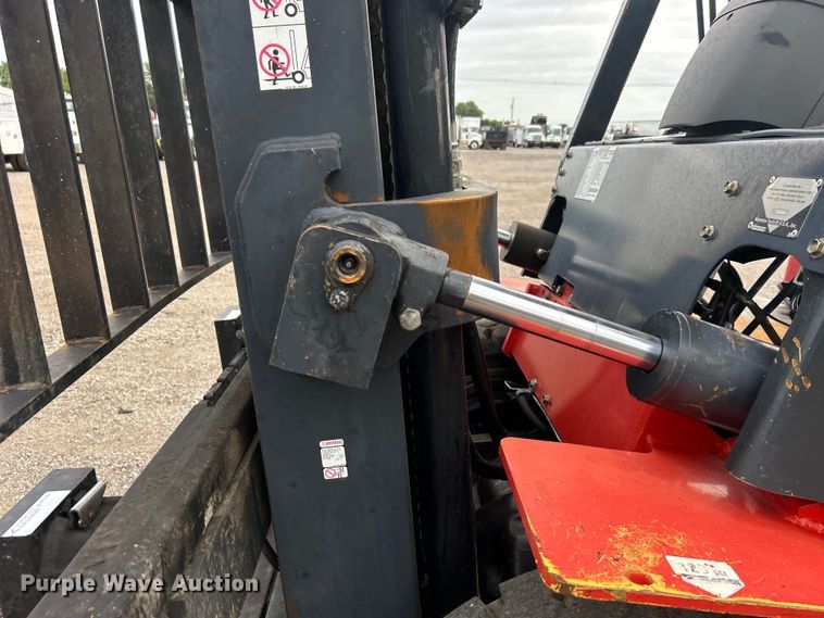 image for item EG0755 2004 Kalmar-AC, Inc. P80CX PS forklift