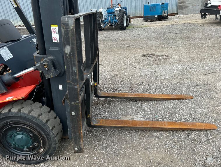 image for item EG0755 2004 Kalmar-AC, Inc. P80CX PS forklift