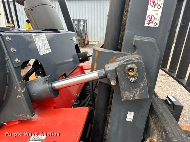 image for item EG0755 2004 Kalmar-AC, Inc. P80CX PS forklift