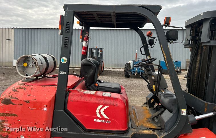 image for item EG0755 2004 Kalmar-AC, Inc. P80CX PS forklift