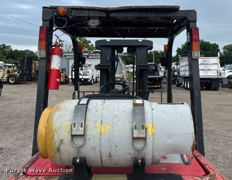 image for item EG0755 2004 Kalmar-AC, Inc. P80CX PS forklift