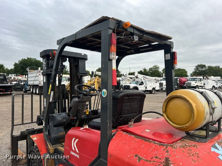 image for item EG0755 2004 Kalmar-AC, Inc. P80CX PS forklift