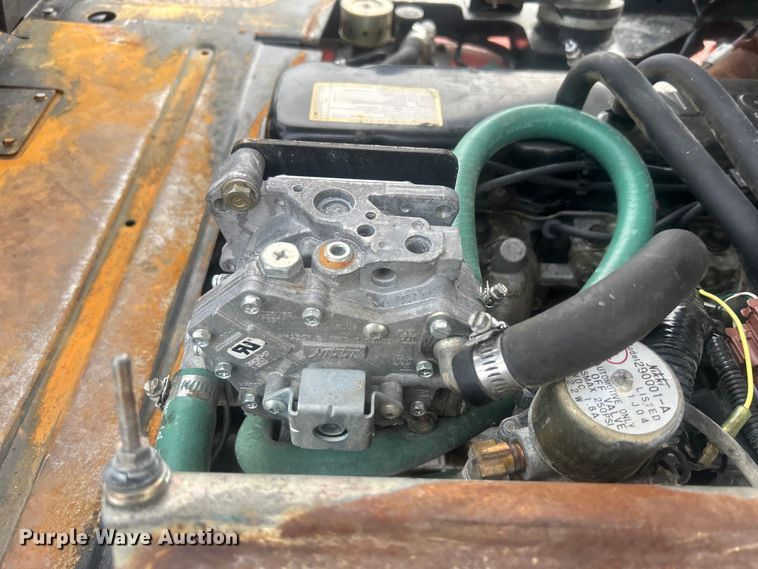 image for item EG0755 2004 Kalmar-AC, Inc. P80CX PS forklift